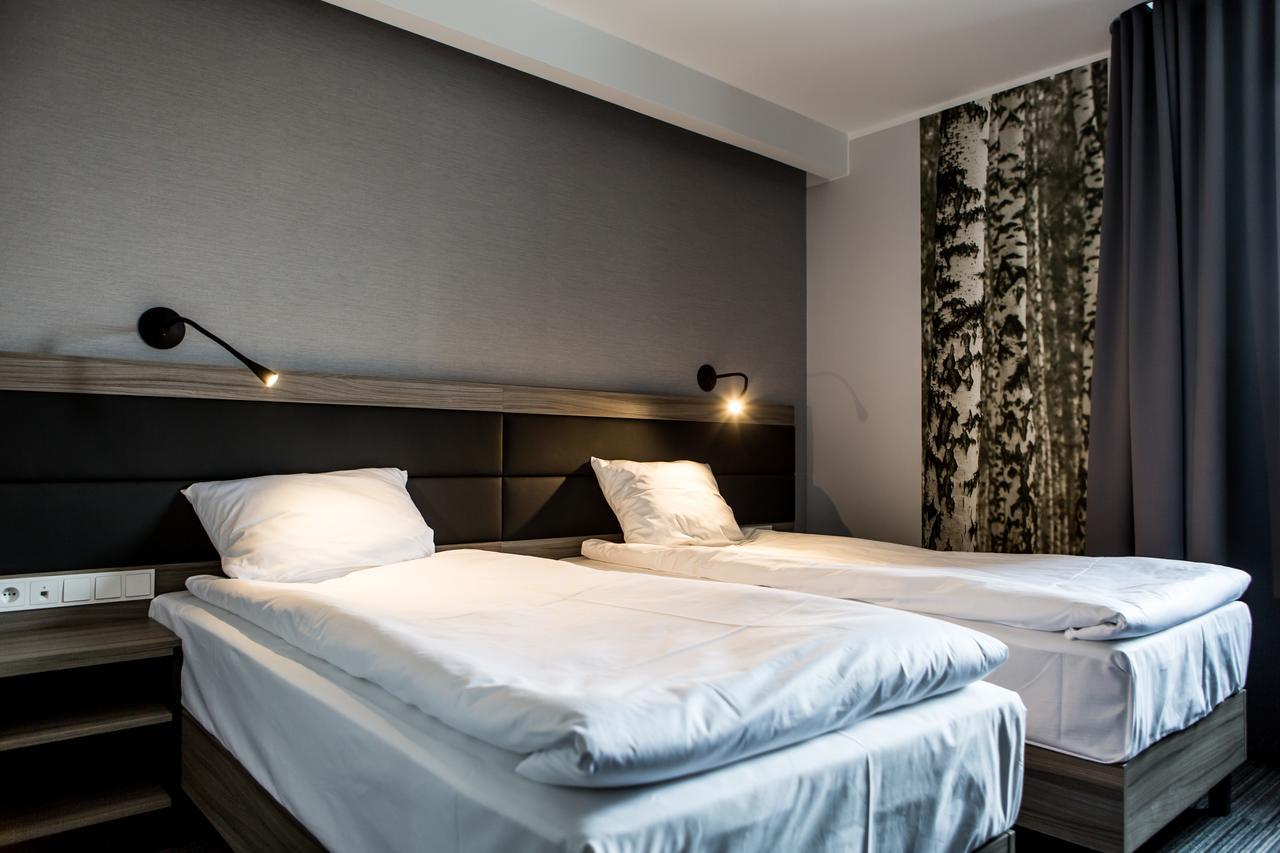 Hotel Mazurek Kolo  Экстерьер фото